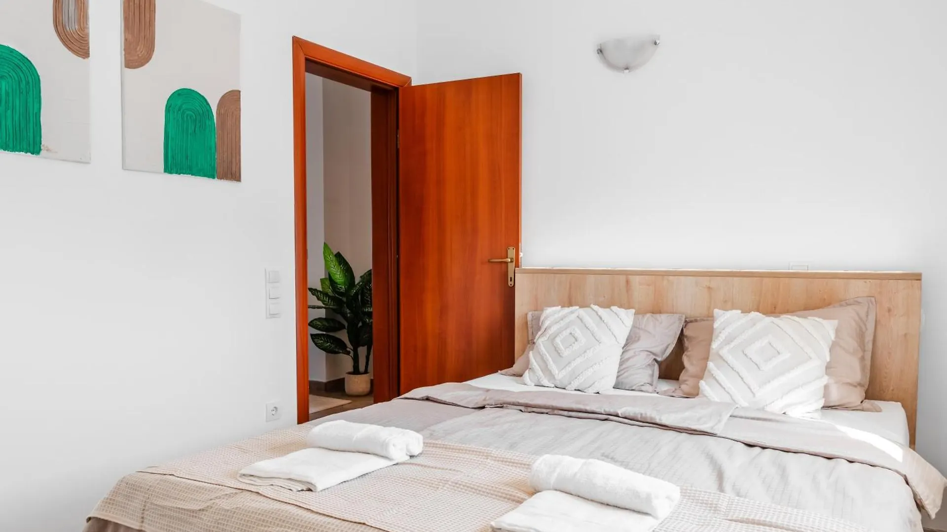 Apartments Quercus Vir