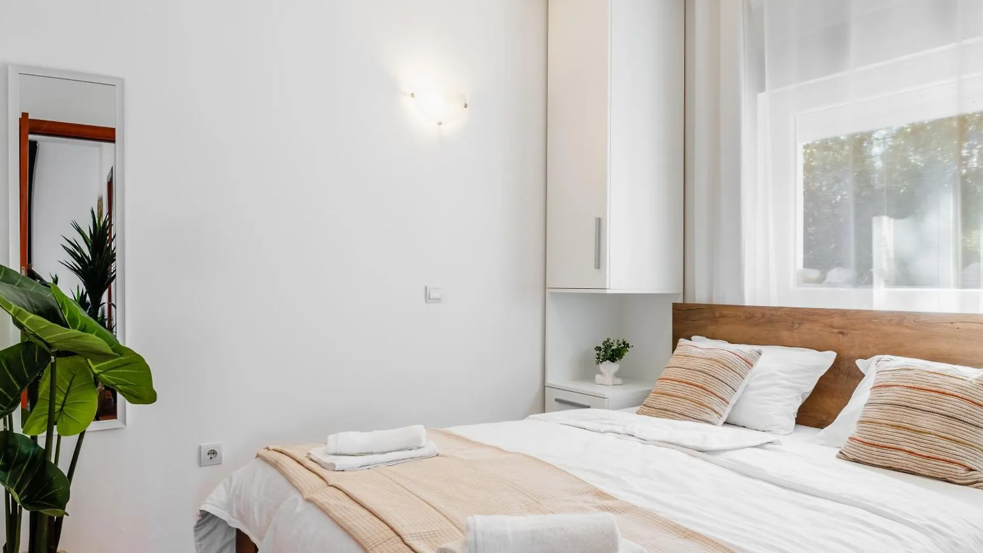 Apartments Quercus Vir